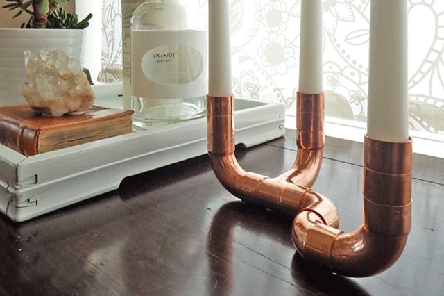 DIY: Κηροπήγιο από χάλκινους σωλήνες