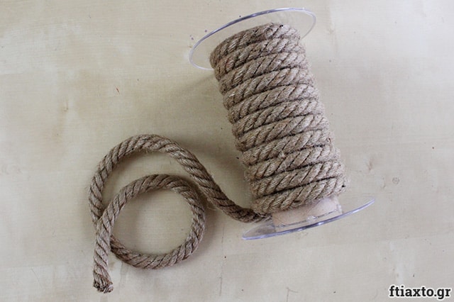 DIY: Δίσκος με σχοινί και ύφασμα